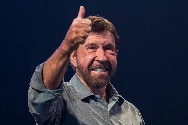 Aksiyonun demir yumruğu: Chuck Norris hayatını kaybetti - Resim : 2
