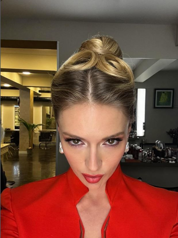 Ayrılık da Sevdaya Dahil’in Neslihan’ı Yasemin Kay Allen eski FBI Ajanı Erdal Kaya ile Las Vegas’ta sessiz sedasız evlendi: Gelinliği tam not aldı... - Resim: 15