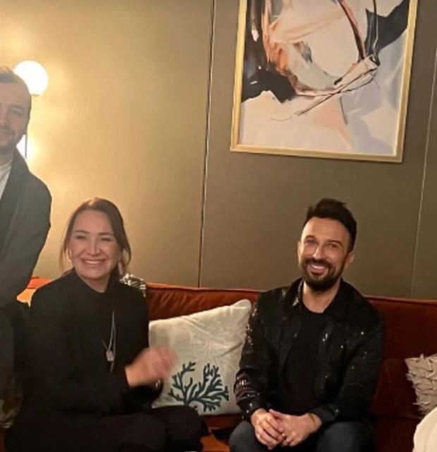 Demet Akbağ'dan Tarkan'a kuliste s&uuml;rpriz: "Hasret giderdik" - Resim : 3