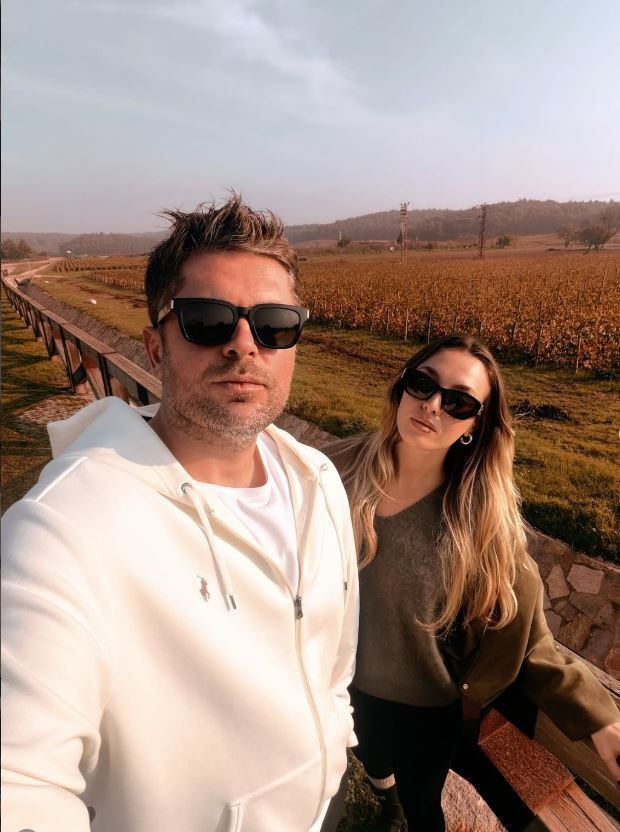 Mert Öcal ile Sude Burcu mutlu haberi duyurdu: ‘Hikayemize yeni bir karakter ekleniyor’ müjdesi - Resim: 19