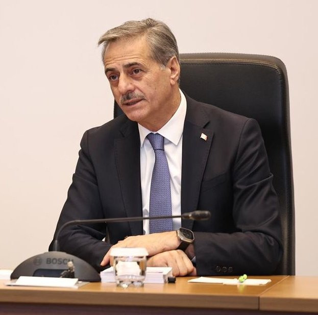 AKP'li Sakarya Büyükşehir Belediye Başkanı'nın diplomasına üniversiteden açıklama: Kaydı yok - Resim : 2