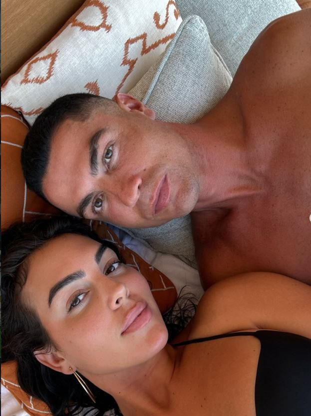 Cristiano Ronaldo’nun eşi Georgina Rodríguez’den samimi itiraf: Garsonluktan patronluğa uzanan yol - Resim: 12