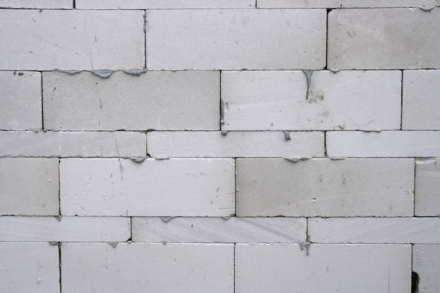 Beton ve tuğla tarihe karışıyor: Evini bu şekilde inşa etti - Resim: 4