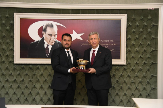 AK Partili belediye başkanından Mansur Yavaş'a destek: AKP'yi eleştirdi - Resim: 1