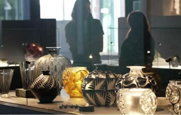 Louvre’dan sonra Lalique: 4 milyon euroluk vurgun... 20 parça eser kayıp - Resim: 13
