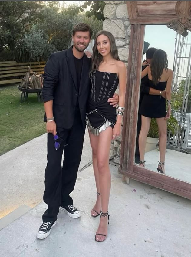 Serhan Onat'ın Survivor macerası bitti: Nişanlısı Merve Küsmenoğlu'ndan destek paylaşımı - Resim: 10