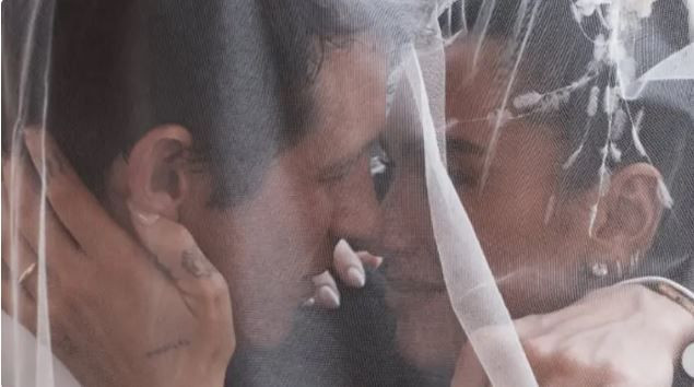 Dua Lipa ve Callum Turner’dan 2 milyon dolarlık rüya düğün: Gelinliği büyüledi - Resim: 5