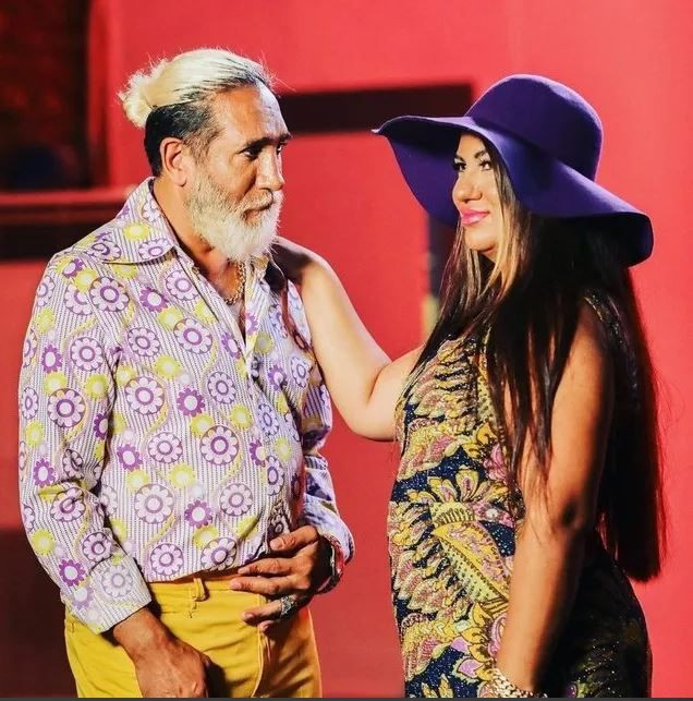 Şakşuka’nın kralı Tarık Mengüç’ün sır gibi sakladığı kızı Sevde ortaya çıktı: Takipçiler şaşkın - Resim: 1