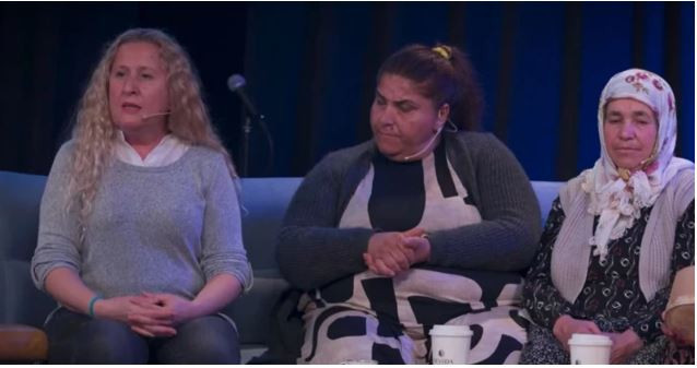 Trump&rsquo;a babalık davası a&ccedil;an Necla &Ouml;zmen Hayrettin&rsquo;in programına konuk oldu - Resim : 2