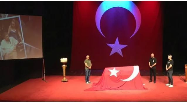 Usta sanatçı Zihni Göktay'a veda: Son yolculuğuna uğurlandı - Resim: 11