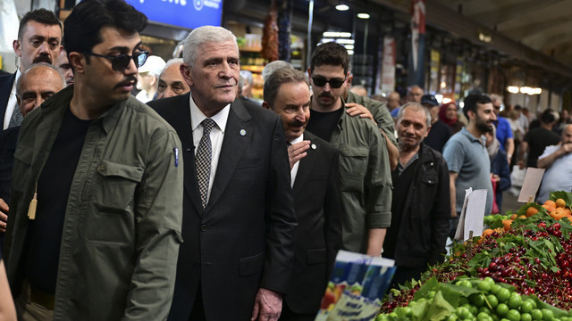 Dervişoğlu'ndan 'CHP' çıkışı: Siyasi partilere hukukun müdahalesi kabul edilebilir değil - Resim : 1