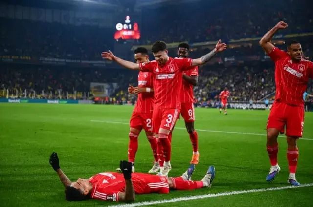 İngiliz basınından olay olacak Fenerbahçe sözleri, Pereira'ya övgü - Resim: 2