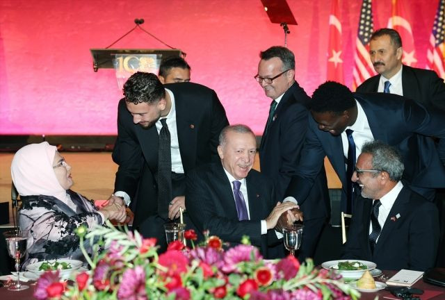 Erdoğan’ın masasındaki sır çözüldü: Dünyanın en zengin Türk’ü geliyor - Resim: 2