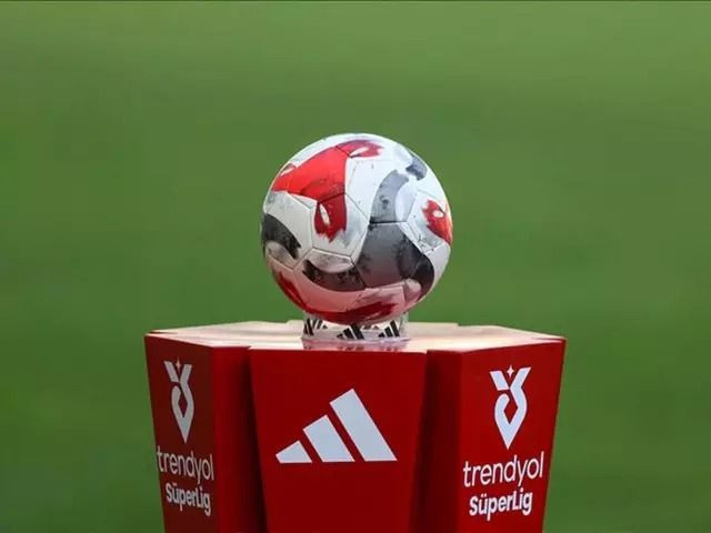 Futbolseverler ekran başında: İşte Cumartesi gününün maçları - Resim: 11