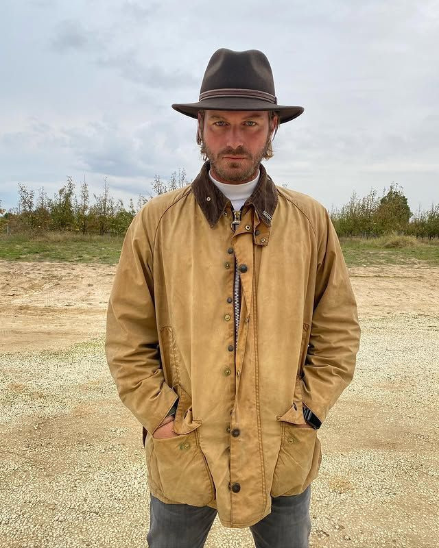 Kıvanç Tatlıtuğ setlere bomba gibi geri dönüyor: Bölüm başı alacağı para dudak uçuklattı - Resim: 3