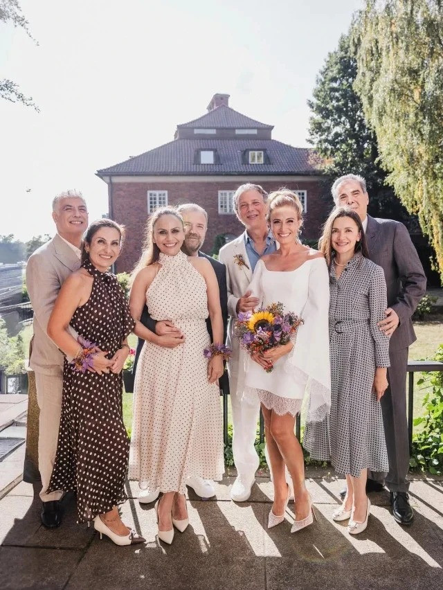 Ceyda Düvenci’den sürpriz nikah: Güçlü Mete ile yurt dışında evlendi - Resim : 3