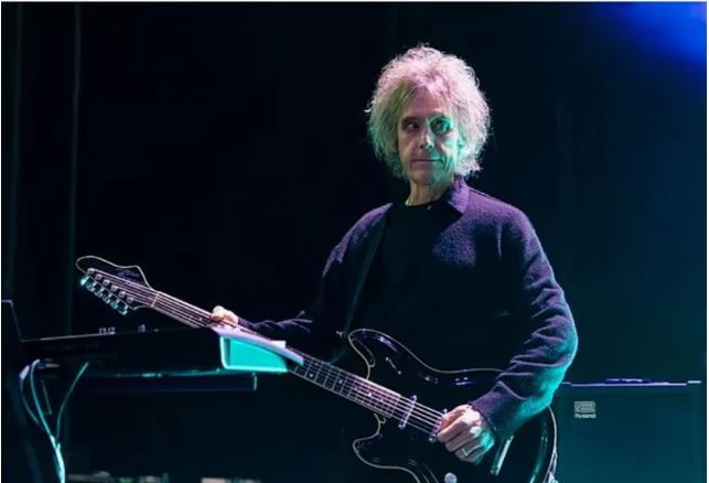 Efsane rock grubu The Cure'un gitaristinden acı haber geldi! - Resim : 2