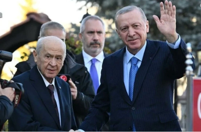 Erdoğan ve Bahçeli arasında seçim krizi - Resim: 11