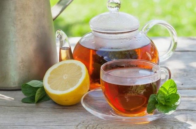 Çaya limon atanlar dikkat: Uzman isim etkisini açıkladı, meğer yıllardır yanlış biliyormuşuz - Resim: 1