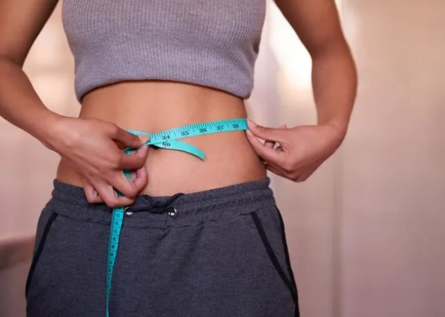 Diyetsiz, sporsuz 6 ayda 22 kilo verdi: 43 yaşında hayatını değiştirdi - Resim: 9