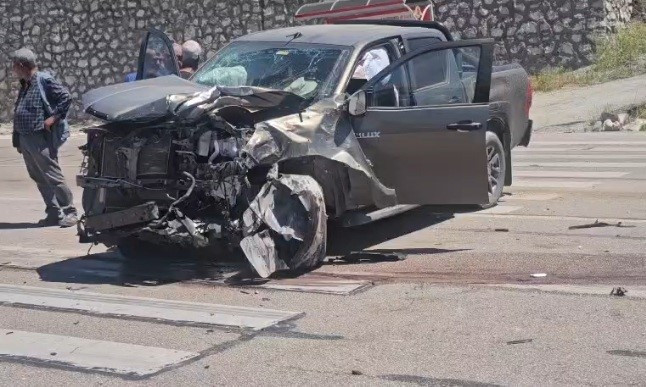 Kazayı görenler gözlerine inanamadı: Malatya karayolunda dehşet anları: 3 yaralı - Resim : 1