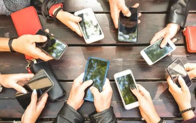 Şok eden telefon deneyi: 2 haftada beyinleri 10 yaş gençleşti - Resim: 3