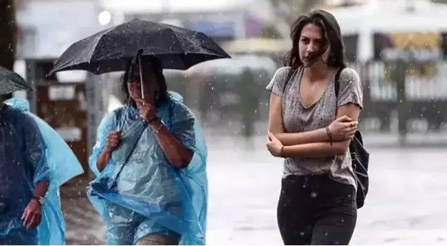 Meteoroloji tarih vererek il il uyardı: Sağanak yağış yurdu esir alacak - Resim: 12
