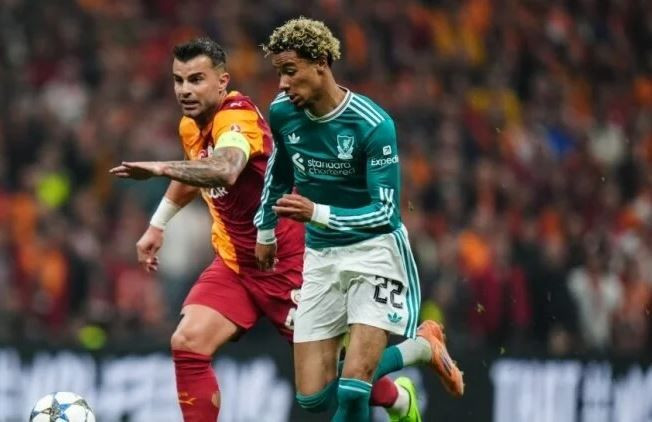 Galatasaray soyunma odasında prim pazarlığı: Osimhen istedi, Özbek 'tamam' dedi - Resim: 10