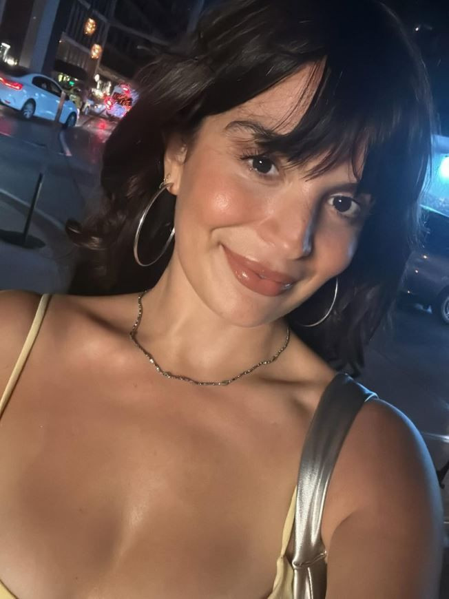 Dekor felaketi: Sahnede korku dolu anlar! Aslı Bekiroğlu'nun kafasına kapı düştü - Resim: 13