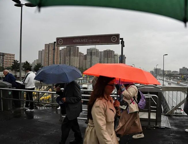 Meteoroloji 28 ili tek tek açıkladı: Gök gürültülü sağanak geliyor - Resim: 11