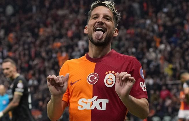 Efsaneler devreye girdi: Galatasaray’da Muslera ve Mertens’ten Şampiyonluk hamlesi - Resim: 7