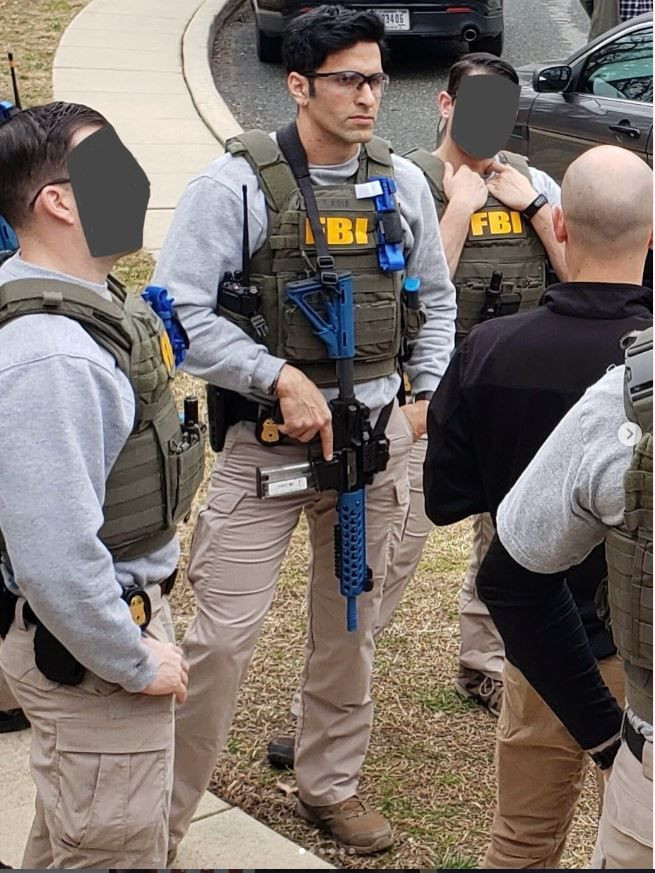 Ayrılık da Sevdaya Dahil’in Neslihan’ı Yasemin Kay Allen eski FBI Ajanı Erdal Kaya ile Las Vegas’ta sessiz sedasız evlendi: Gelinliği tam not aldı... - Resim: 24