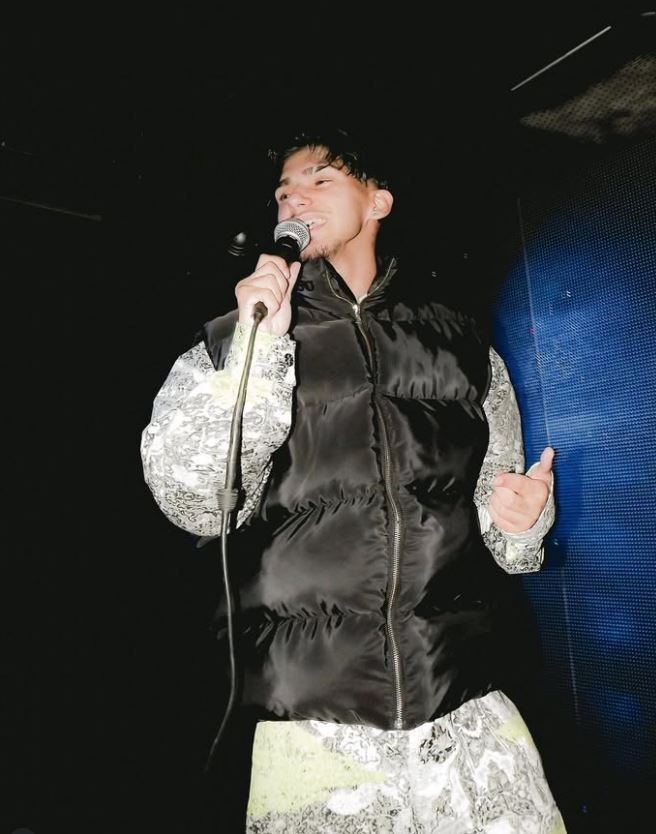 Şakşuka’nın kralı Tarık Mengüç'ün oğlu Baran sahnede coştu! Hülya Avşar sessiz kalamadı - Resim: 15