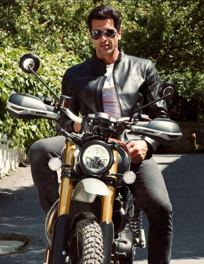 Ayrılık da Sevdaya Dahil’in Neslihan’ı Yasemin Kay Allen eski FBI Ajanı Erdal Kaya ile Las Vegas’ta sessiz sedasız evlendi: Gelinliği tam not aldı... - Resim: 26