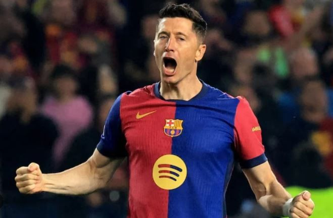 Lewandowski için İstanbul yarışı: Barcelona'dan ayrılıyor: Beşiktaş mı Fenerbahçe mi kazanacak? - Resim: 7
