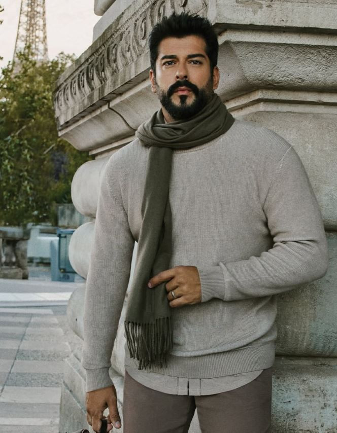 Burak Özçivit’ten dev yatırım hamlesi: Serveti 1 milyar TL’yi aştı - Resim: 1