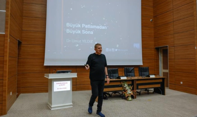 NASA’daki Türk bilim adamı evrenin sırlarını anlattı - Resim: 1