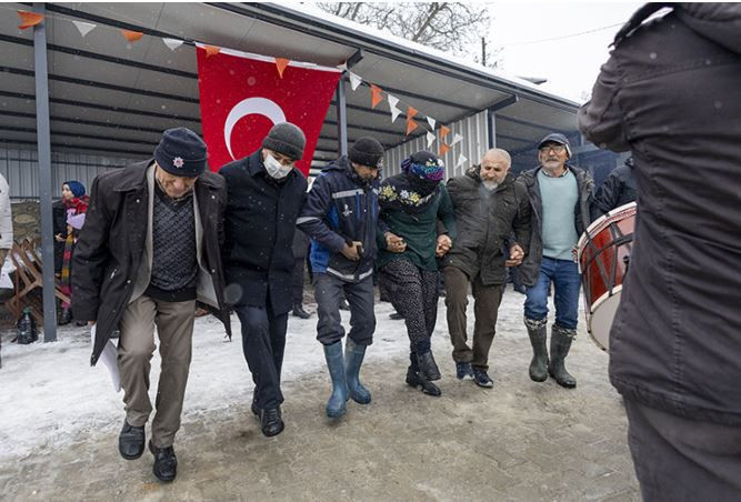 "Kış Yarısı" geleneği b&uuml;y&uuml;k ilgi g&ouml;rd&uuml; - Resim : 1
