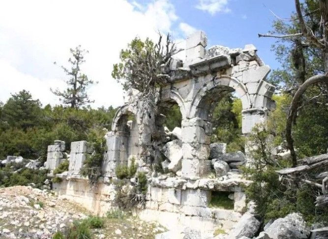 Dünyada tek: UNESCO Türkiye’deki bu taş için acil toplandı: Yaşamın sırrını taşa kazımışlar - Resim: 2