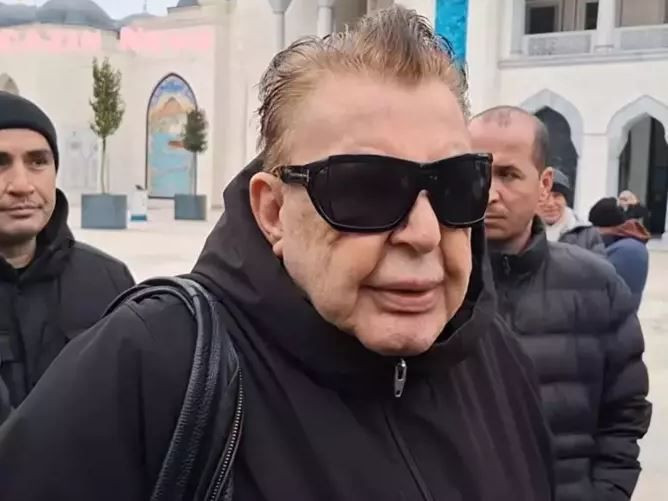 Fatih Ürek'e son veda: Cenazede gözyaşları sel oldu… - Resim: 13