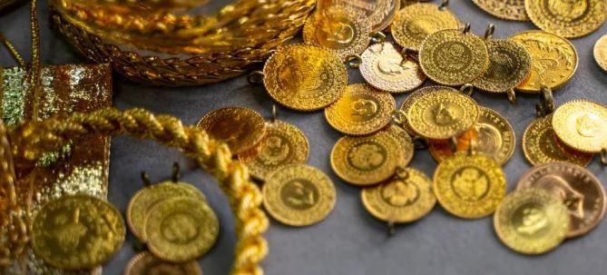 Mert Başaran’dan ezber bozan altın ve gümüş uyarısı... Konut ve faizle ilgili önemli çıkış - Resim: 5