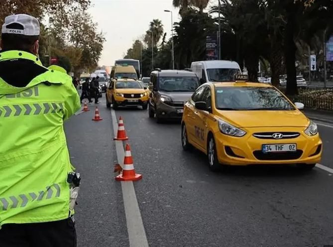 İstanbullular dikkat: Yarın bu yollar trafiğe kapatılacak - Resim: 3