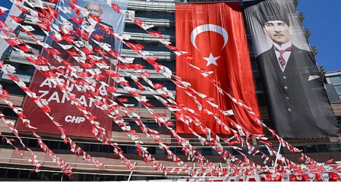 Eski CHP'li vekilden 'CHP kapatılsın' çıkışı - Resim: 3