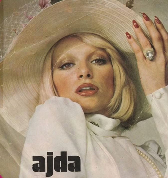 80 yıllık Diva... Kim der 80 yaşında...Ajda Pekkan 80 yaşına girdi - Resim: 5