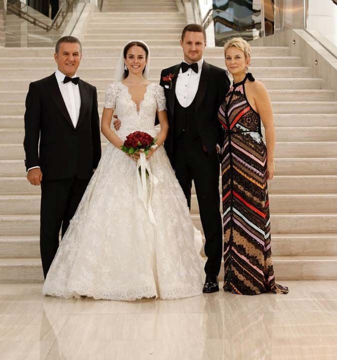 Revna Sarıgül çiftinin ardından aldatılma korkusu ünlüleri sardı - Resim: 5