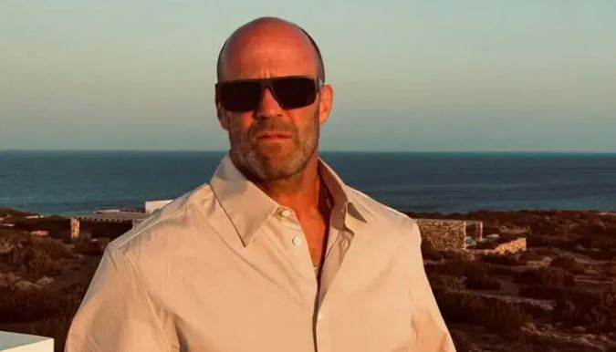 Sert imajını geride bıraktı: Aksiyon yıldızı Jason Statham’ın son paylaşımı çok konuşuldu - Resim : 2