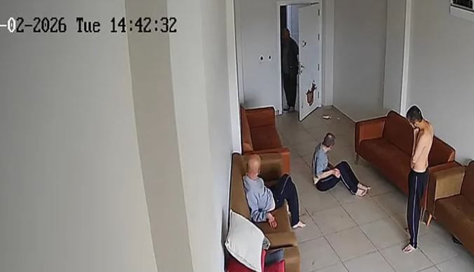 Konya'da yürekleri sızlatan Olay: Kanlar içinde bulundular: Etkinlik odasında kabus - Resim: 8