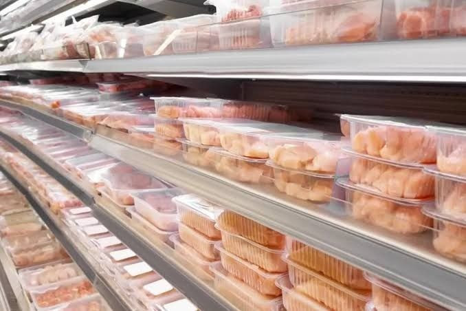 Marketlerdeki tavukların renkleri neden farklı? Nedeni belli oldu - Resim: 6