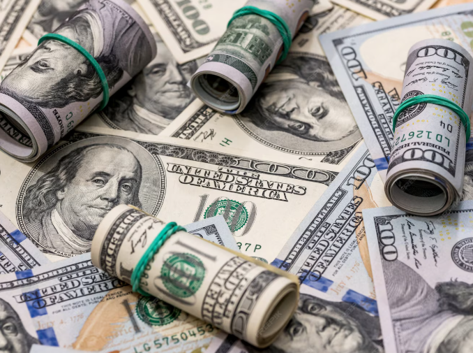 Dolar uçuşa geçti: Tüm zamanların en yüksek seviyesinde - Resim : 1