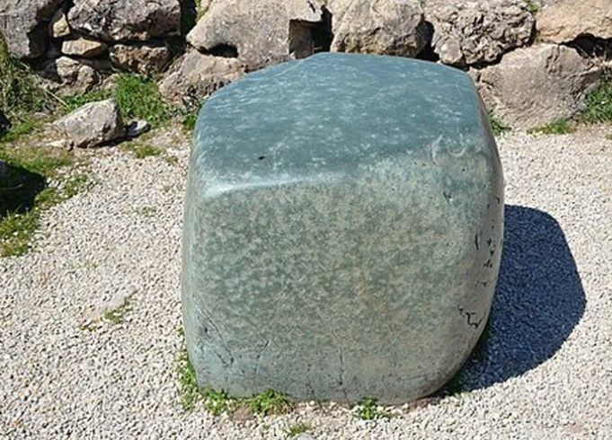 Dünyada tek: UNESCO Türkiye’deki bu taş için acil toplandı: Yaşamın sırrını taşa kazımışlar - Resim: 10